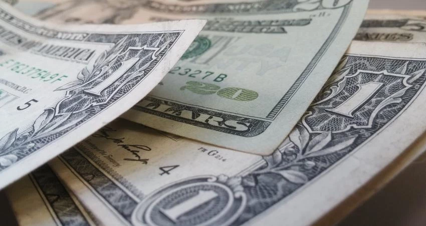 Международные резервы России сократились на $10,2 млрд за неделю