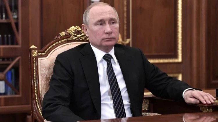 Путин и Лавров обсудили отмену визового режима для граждан ряда стран