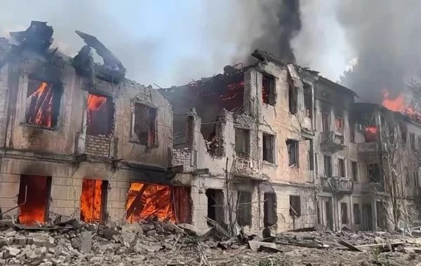Взрывы в Днепропетровске, что случилось: ПВО Украины ударила по поликлинике, последние новости 27 мая, что случилось в городе на самом деле