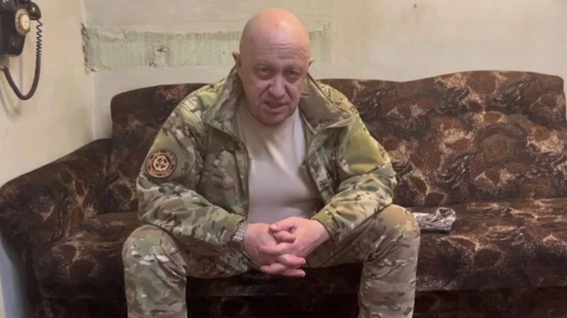 Пойдут ли украинцы на Ростов, если падет Бахмут, снарядный голод Вагнера