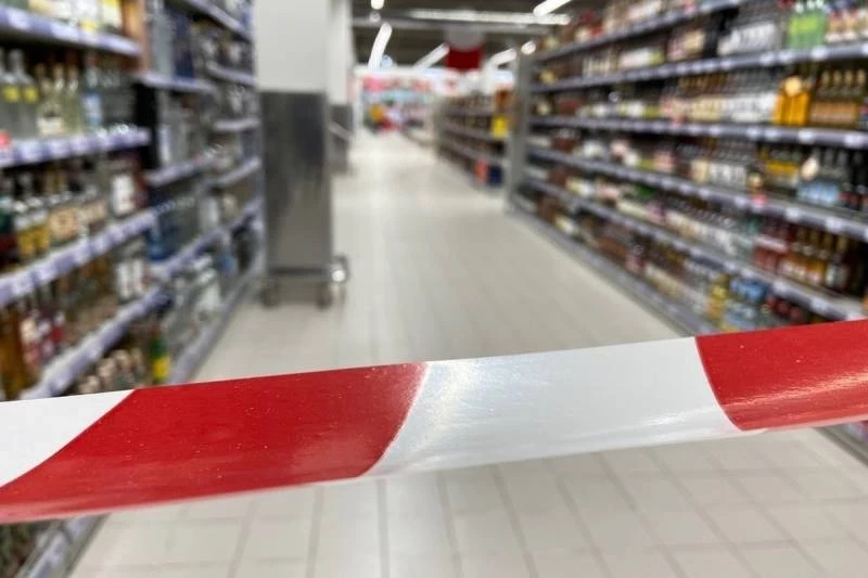 Где запретят продавать алкоголь 25 мая в Последний звонок: список российских регионов в 2023 году