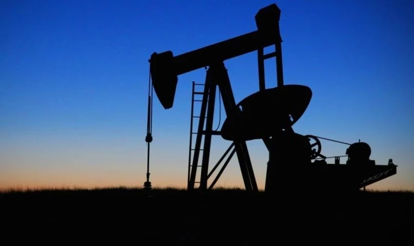 Аналитик Юшков: Ужесточение санкций против России повлияет на газ, а не на нефть
