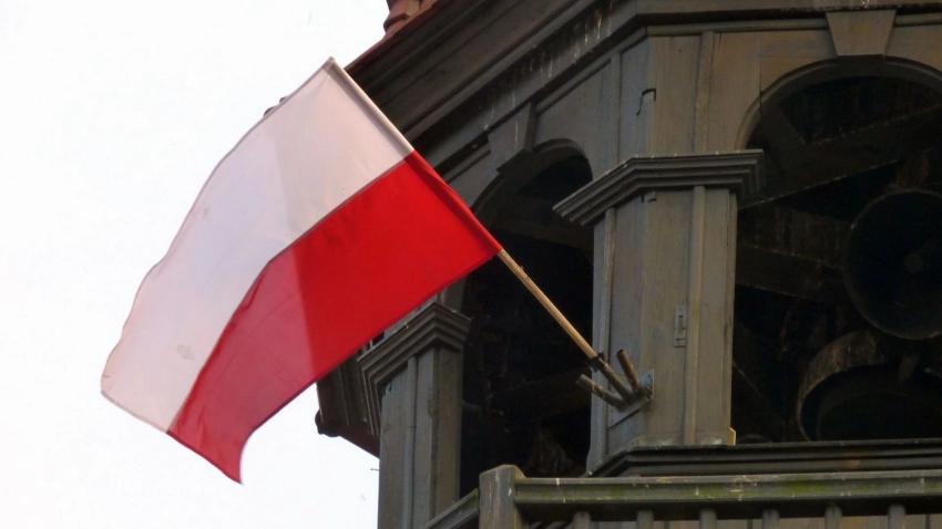 Rzeczpospolita: расследование Польши опровергает выводы ФРГ по взрывам на «Северных потоках»