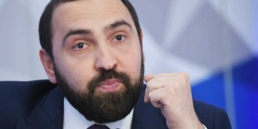 Надо помочь им адаптироваться — депутат Думы Султан Хамзаев выступили против разглашения национальности преступников
