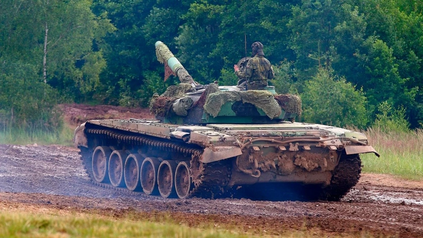 Кадыров: улучшенный Т-72 ВС РФ может раскалывать американские танки Abrams как орешки