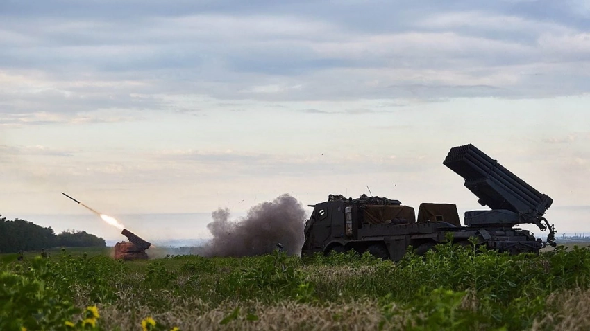 Украинские военные обстреляли два населенных пункта в Запорожской области