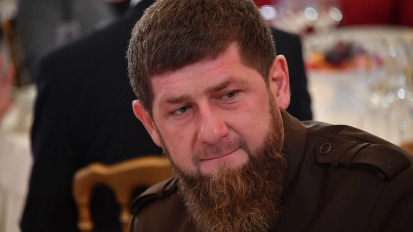 Рамзан Кадыров сообщил о встрече с любимым скакуном Зазу после 9-летнего расставания