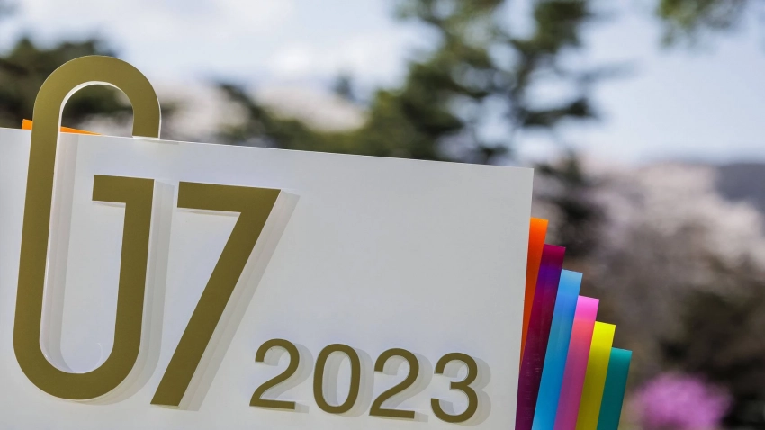 Захарова назвала проведение саммита G7 в Хиросиме издевательством над здравым смыслом