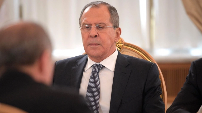 Sohu: необычный ответ Лаврова на провокацию Макрона встревожил Китай
