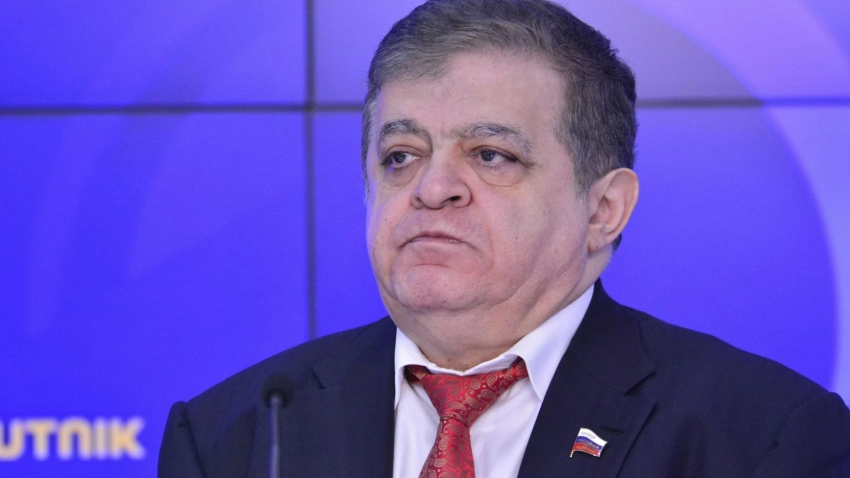 Сенатор Джабаров: РФ может разорвать дипотношения с Польшей из-за инцидента с послом 9 Мая