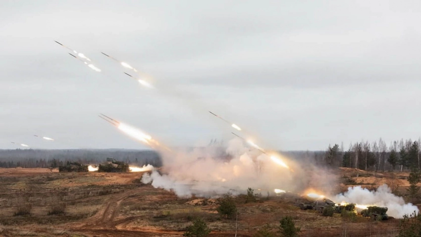 Newsweek: трансформация ВС РФ в ходе спецоперации на Украине напугала НАТО