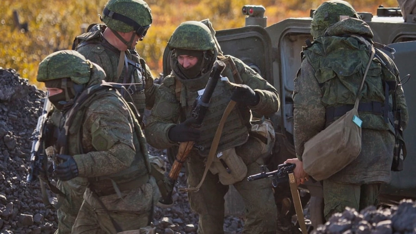 Минобороны: ВС России заманили боевиков в «огневой мешок» и взяли населенные пункты