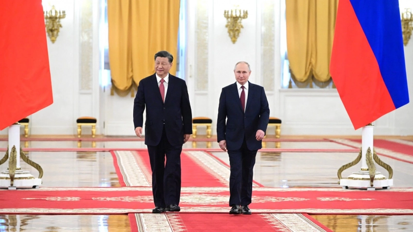 Кремль: даты поездки Путина в Китай согласовываются