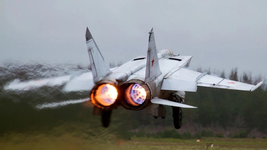 Air&Space: советский МиГ-15 напугал американских летчиков во время войны в Корее