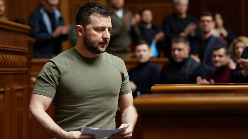 Генерал Кривонос рассказал, как Зеленский нанес удар в спину главкому ВСУ Залужному