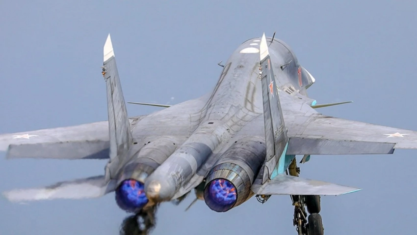 Истребитель Су-34 потерпел крушение на территории Брянской области