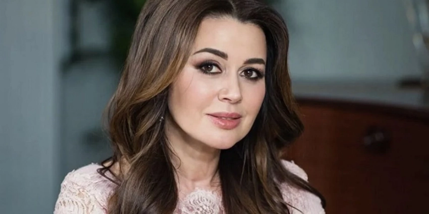 Последние новости о здоровье Анастасии Заворотнюк в мае 2023 года