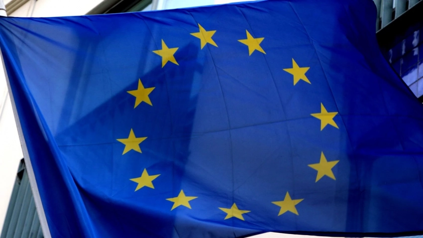 EurActiv: ЕС намерен надавить на Южную Корею в вопросе передачи боеприпасов Украине