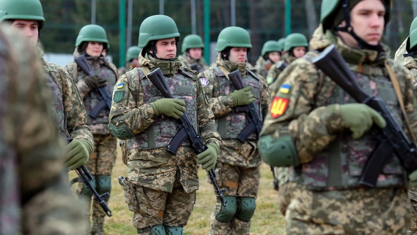 Немецкие инструкторы пожаловались на трудную обучаемость украинских военных