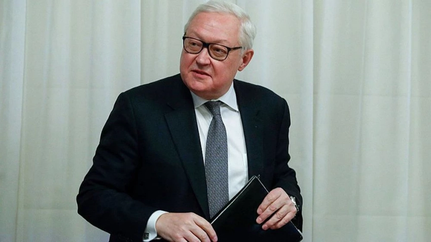 Рябков: Россия понимала, что номенклатура вооружений НАТО окажется на Украине