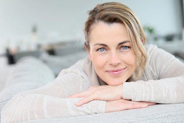 Праздник старых дев 4 июня 2023 года: с какого возраста в 21 веке женщина считается старой девой