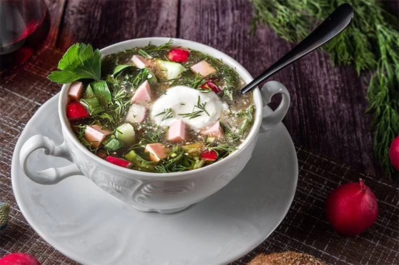 Как приготовить классическую советскую окрошку: крутой рецепт любимого летнего блюда россиян