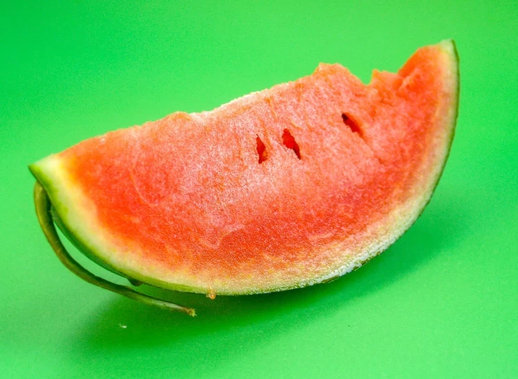 Уролог Башкатов перечислил 5 продуктов, предотвращающие появление камней в почках