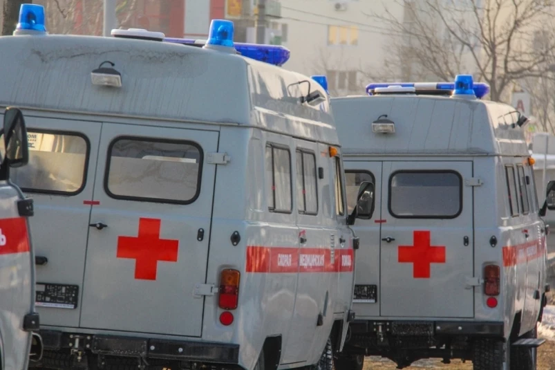 Пострадавших при пожаре на иностранном судне доставили на берег