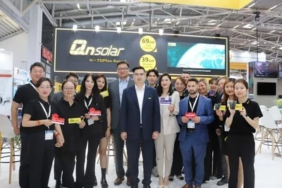Qn-SOLAR завершает Intersolar Europe 2023 вечеринкой с участием трех соучредителей