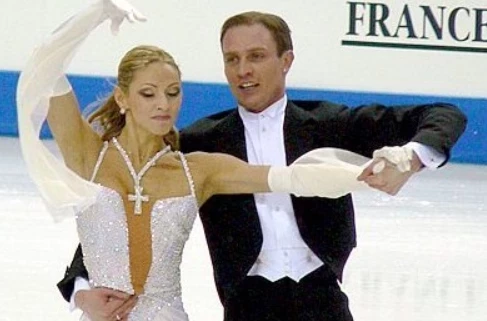 Романа Костомарова могут оставить в «Коммунарке» до конца лета