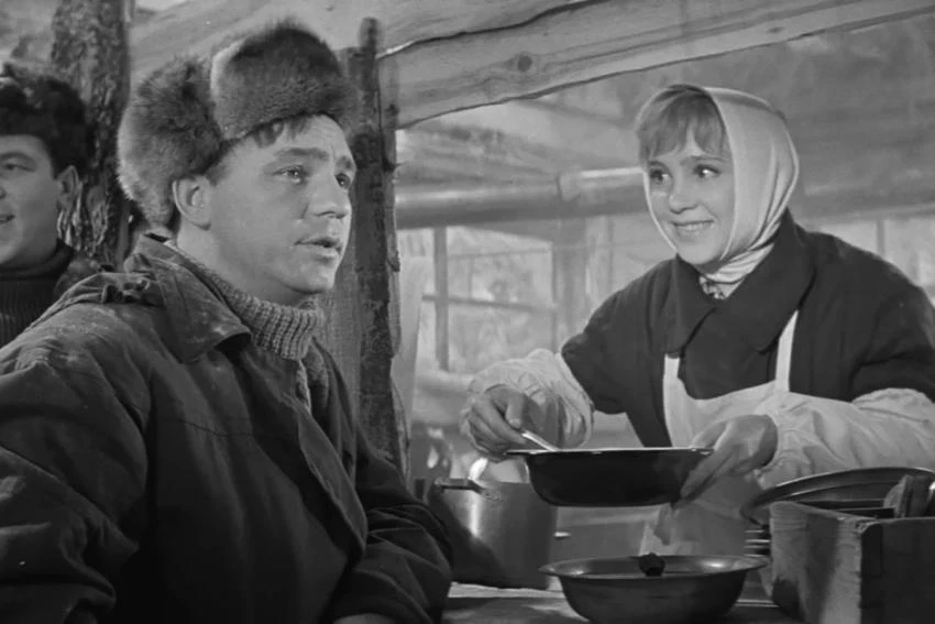 Финал культовой советской комедии «Девчата» мог оказаться более драматичным