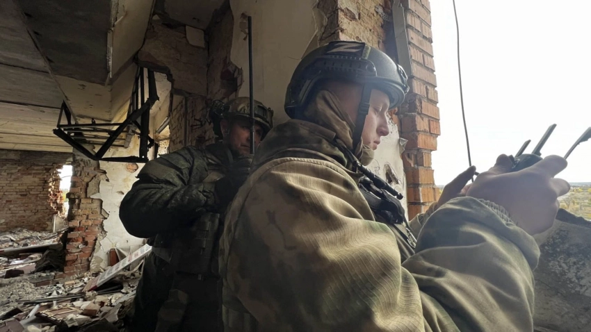 РИА Новости: российские военные сдерживают продвижение пехоты ВСУ при помощи дронов