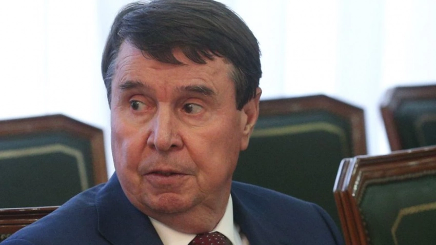 Сенатор Цеков: Украина должна рассмотреть передачу трех областей для переговоров с Россией