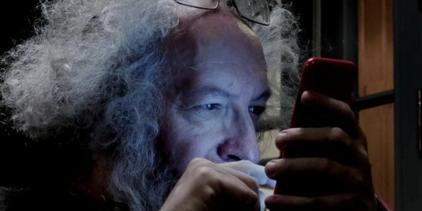 Информационная война направлена исключительно на эмоции. Думать головой, а не гормонами…