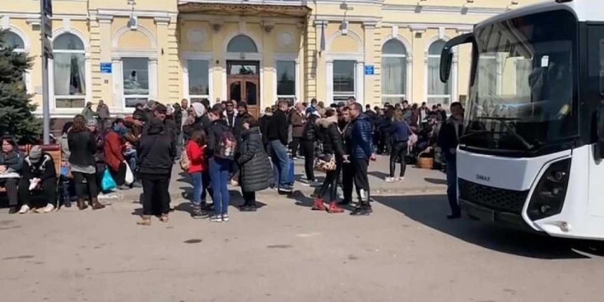 Дети с Украины и Донбасса получают в Крыму образование и медицинскую помощь