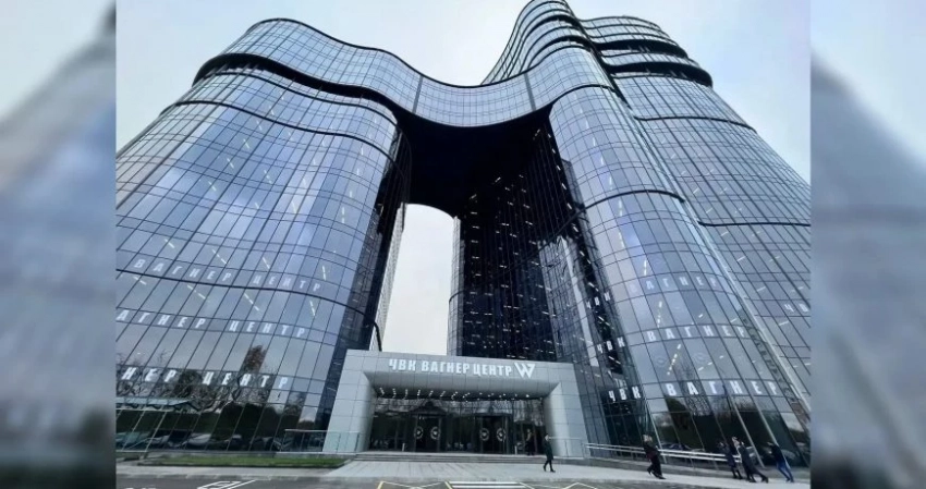 Пригожин грозится пойти на Москву: В ЧВК Вагнер Центр в Петербурге начался обыск