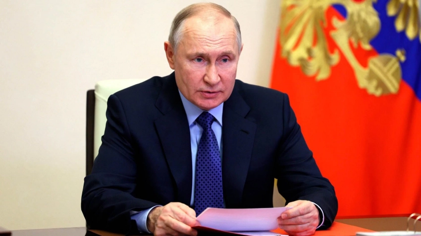 Американский политолог Саймс: Путину предложили хитрый ответ на провокации Запада