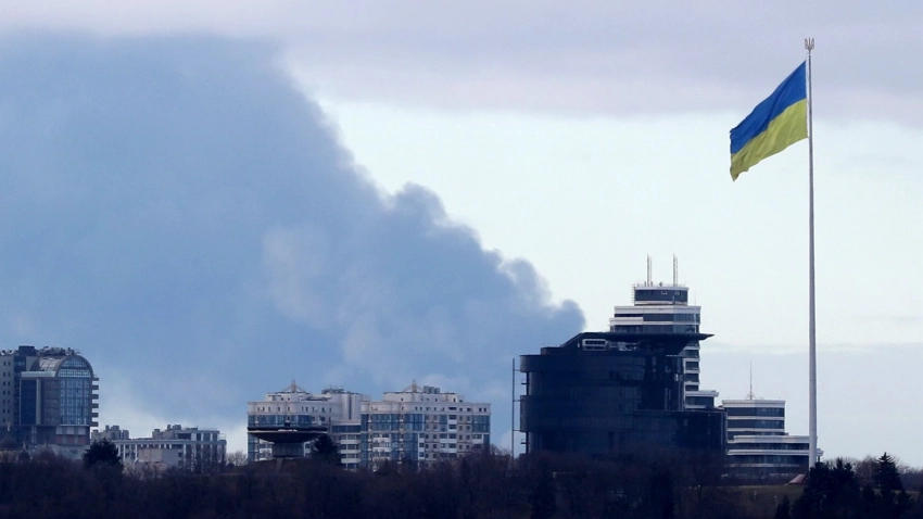 Власти объявили в Киеве воздушную тревогу