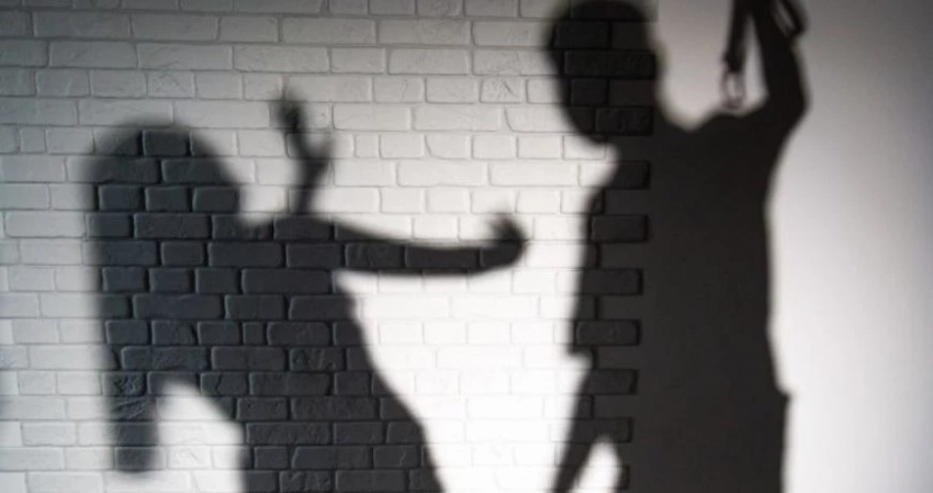 В Узбекистане отец зарезал троих родных детей после ссоры с женой и пытался покончить с собой