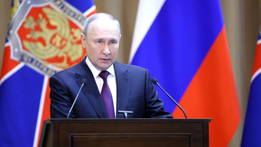 InfoBrics: Зеленскому пригодится специальная памятка на переговорах с Путиным