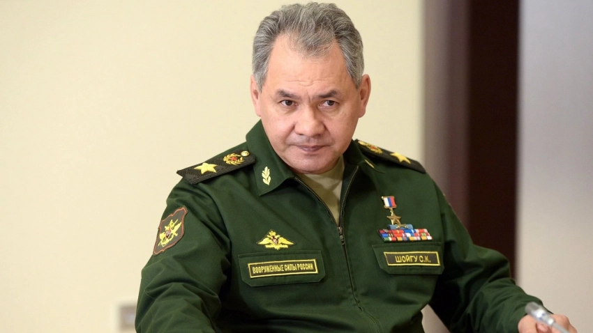 Шойгу посетил с инспекцией цех по производству ракет для ПВО на предприятии концерна «Алмаз-Антей»