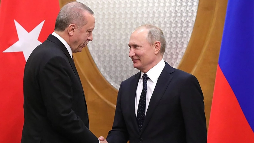 Эрдоган провел телефонный разговор с Путиным по ситуации на Украине
