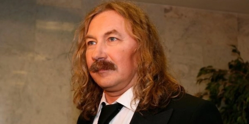 Игорь Николаев сегодня, 3 февраля 2023 года: как состояние здоровья певца после операции? Чем болен Николаев, последние новости о госпитализации