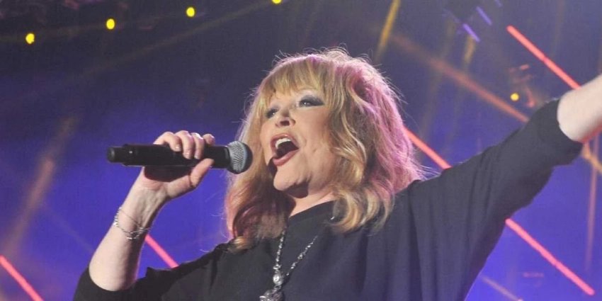 Посмотрим, кто туда поедет: критик Волков предложил опальным звездам провести концерт на границе