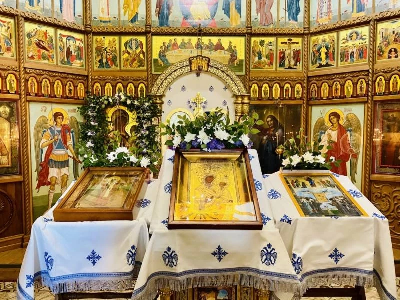 Празднование в честь явления Тихвинской иконы Божией Матери проходит 9 июля 2023 года