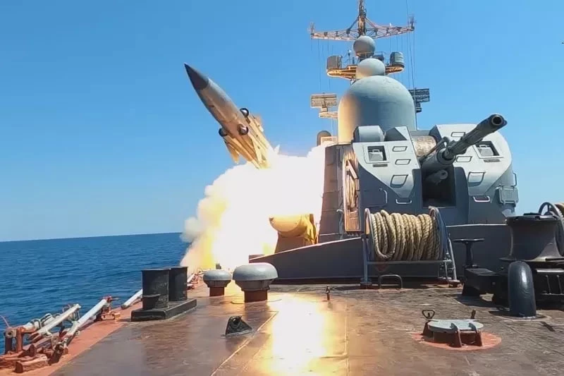 Подробности учения МО по изоляции района Черного моря: что об этом известно