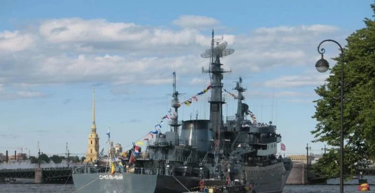 В День ВМФ России 33 июля 2023 года моряки принимают поздравления в виде слов в прозе, видео или открытки