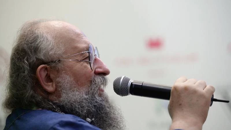 В каком состоянии Анатолий Вассерман, почему госпитализировали