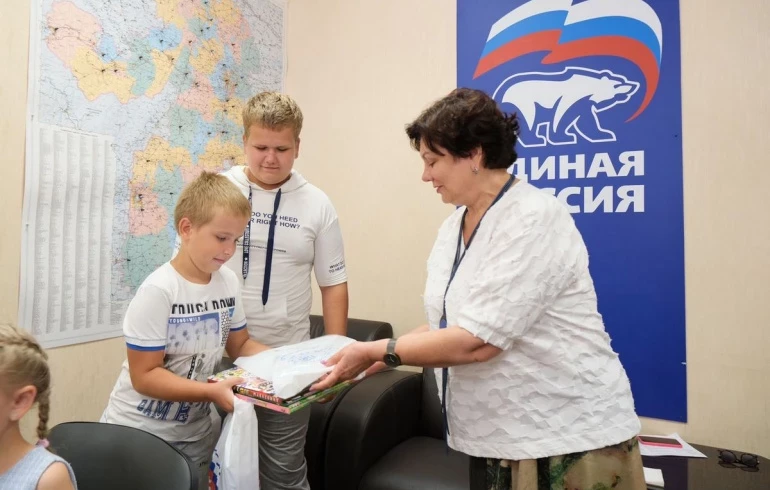 В России стартовала ежегодная акция «Собери ребёнка в школу»