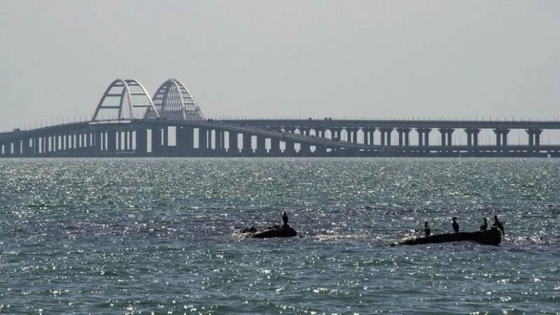 Когда можно проехать по Крымскому мосту без пробок: что происходит по дороге на главный курорт России
